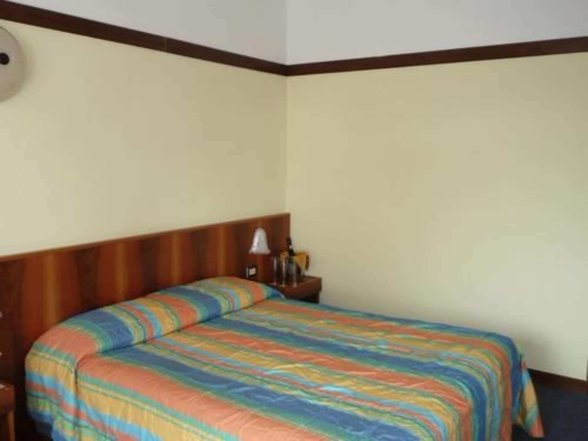 Sporthotel Olimpo Γκάρντα Εξωτερικό φωτογραφία