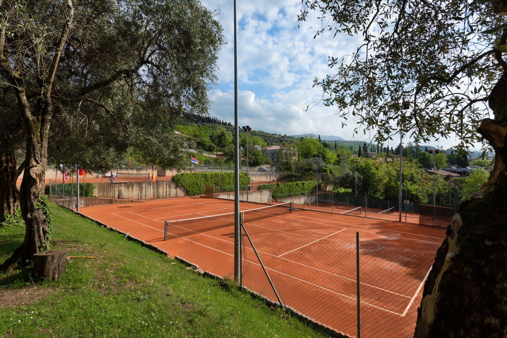 Sporthotel Olimpo Γκάρντα Εξωτερικό φωτογραφία