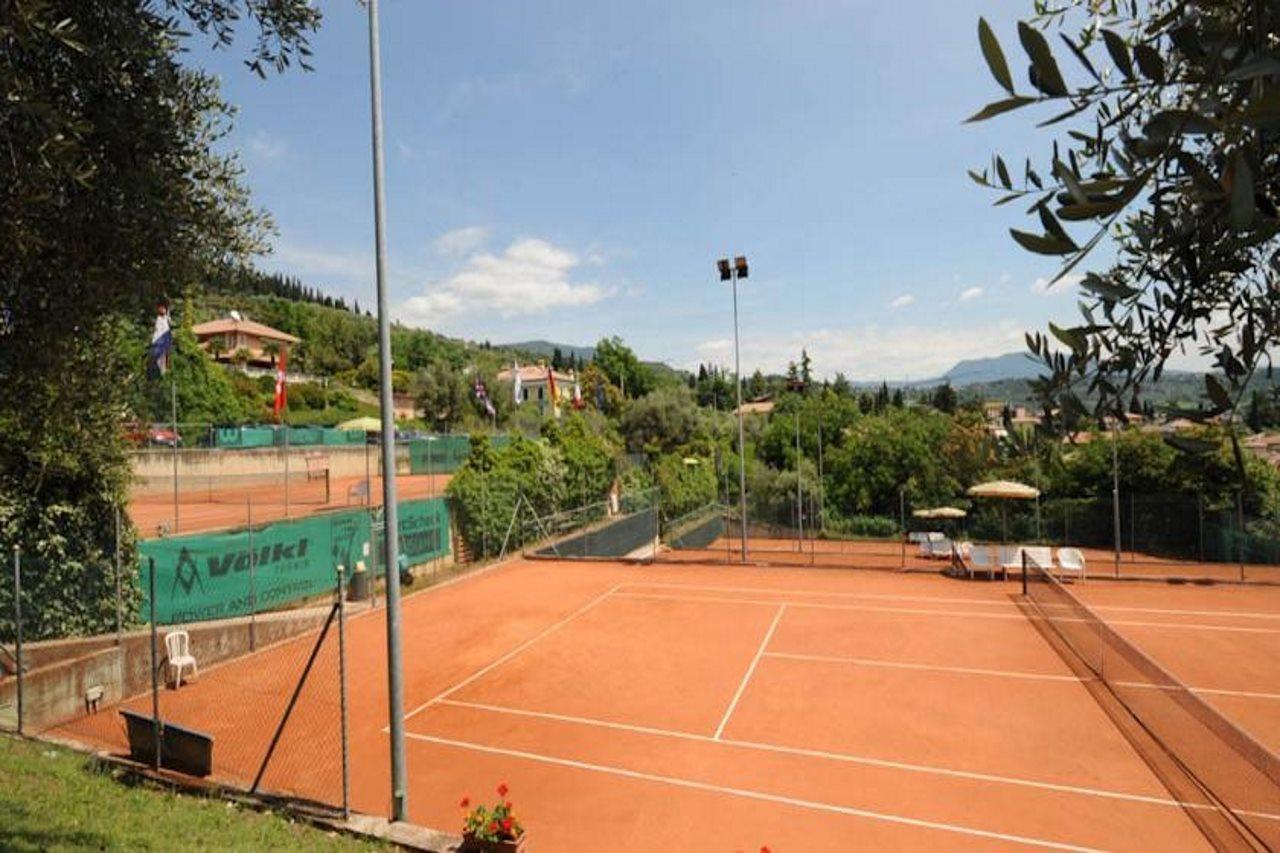Sporthotel Olimpo Γκάρντα Εξωτερικό φωτογραφία