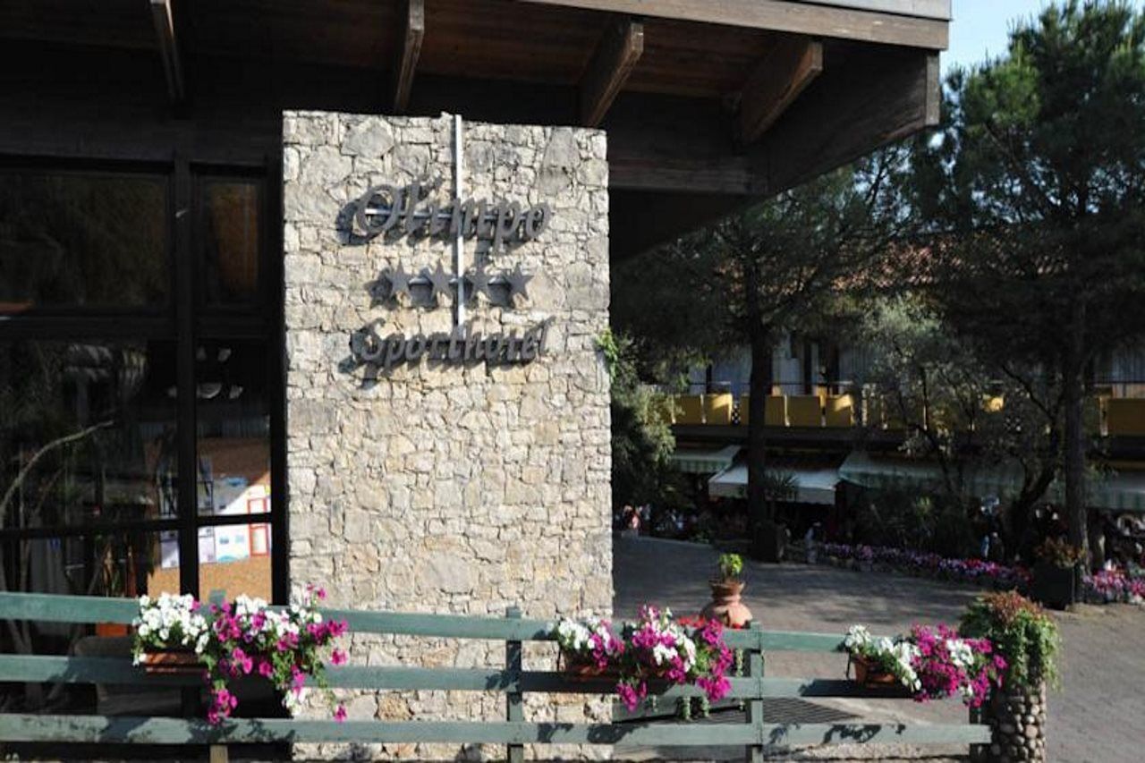 Sporthotel Olimpo Γκάρντα Εξωτερικό φωτογραφία