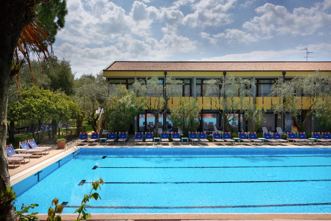 Sporthotel Olimpo Γκάρντα Εξωτερικό φωτογραφία